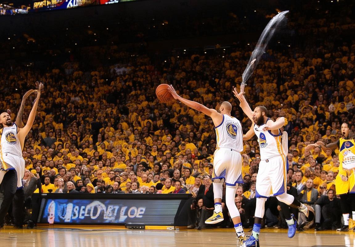 2016年NBA季后赛：勇士晋级总决赛 杜兰特大压力下的逆袭之路(图4)